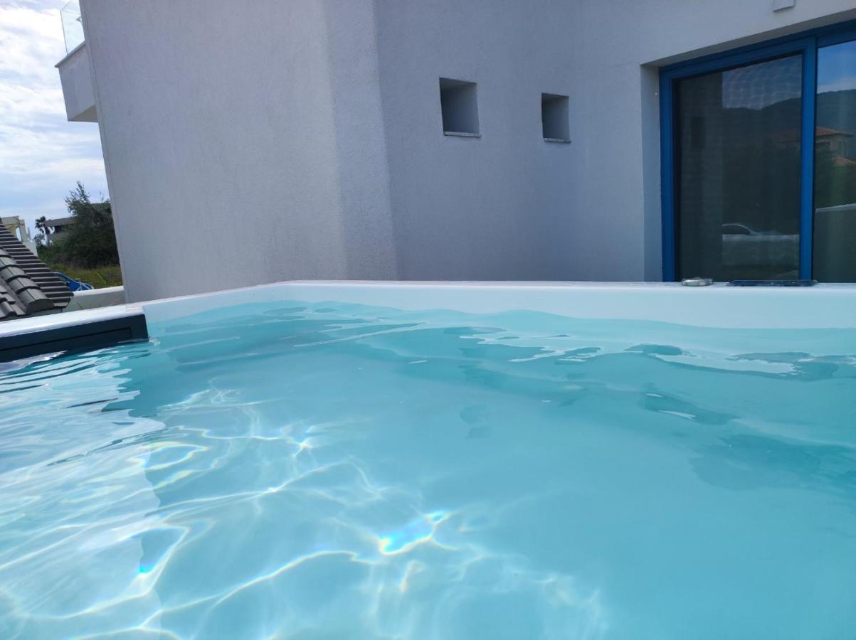 Narciso Thassos Luxury Suites Órmos Prínou エクステリア 写真